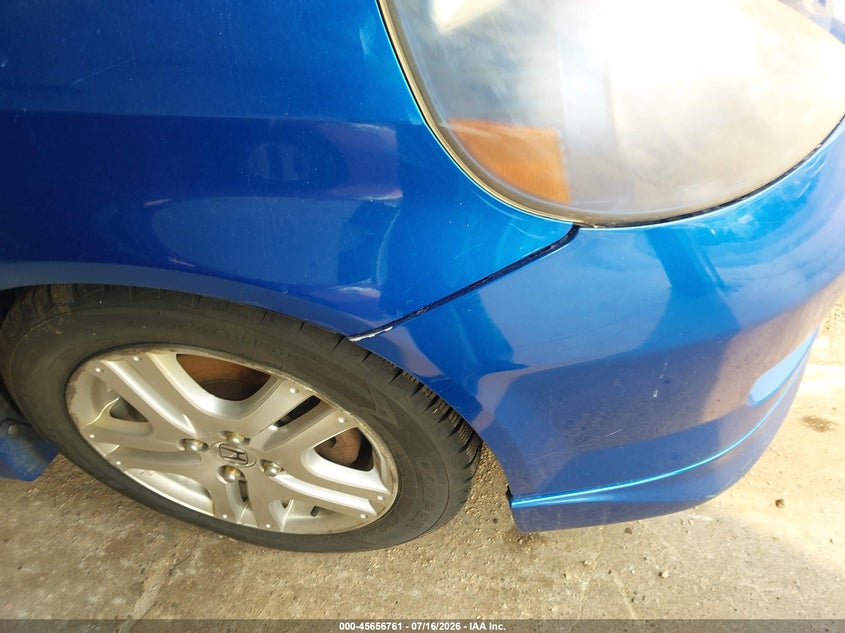 2007 Honda Fit VIN JHMGD38657S053450 IAAI salvage auction — NORMAL WEAR, Clear (Minnesota), sold $350 on 2026-07-29 (photo 6)