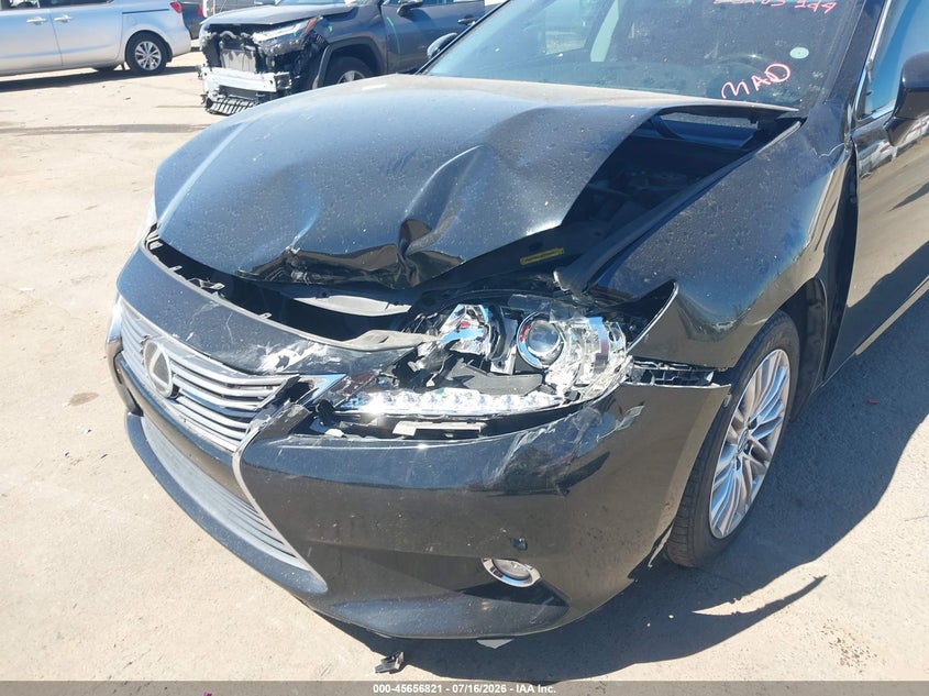 2014 Lexus ES VIN JTHBK1GG8E2090066 IAAI salvage auction — NORMAL WEAR, Clear - Dealer Only (California), sold $3,250 on 2026-07-22 (photo 6)