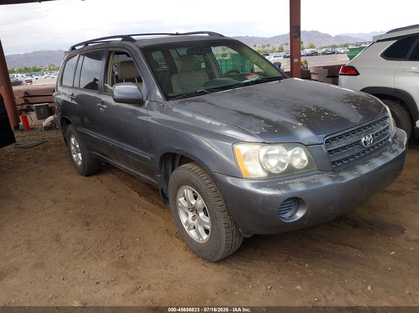 2002 Toyota Highlander VIN JTEGF21A020039377 IAAI salvage auction — NORMAL WEAR, Clear-Dealer Only (Arizona), sold $425 on 2026-07-28 (photo 1)
