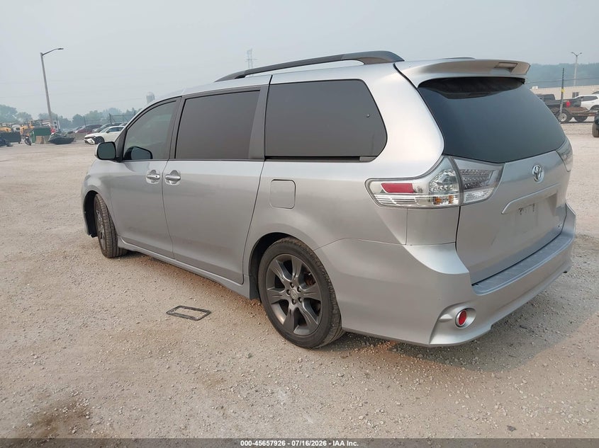2015 Toyota Sienna VIN 5TDXK3DC8FS640395 IAAI salvage auction — FRONT END, Clear (Wisconsin), sold $25 on 2026-07-28 (photo 3)