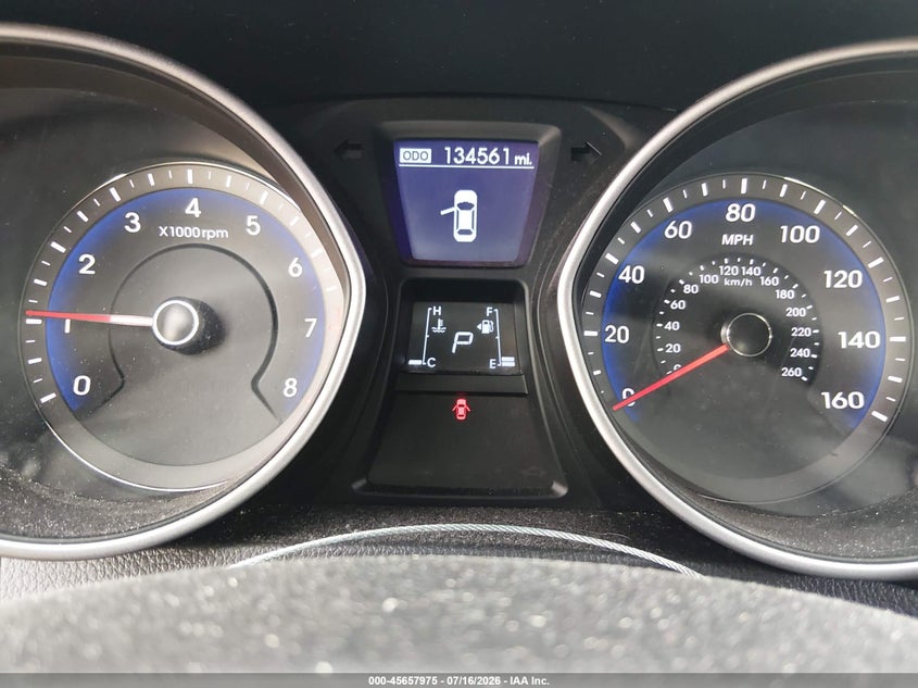 2017 Hyundai Elantra VIN KMHD35LH1HU365892 IAAI salvage auction — NORMAL WEAR, Salvage Title, sold $725 on 2026-07-28 (photo 7)