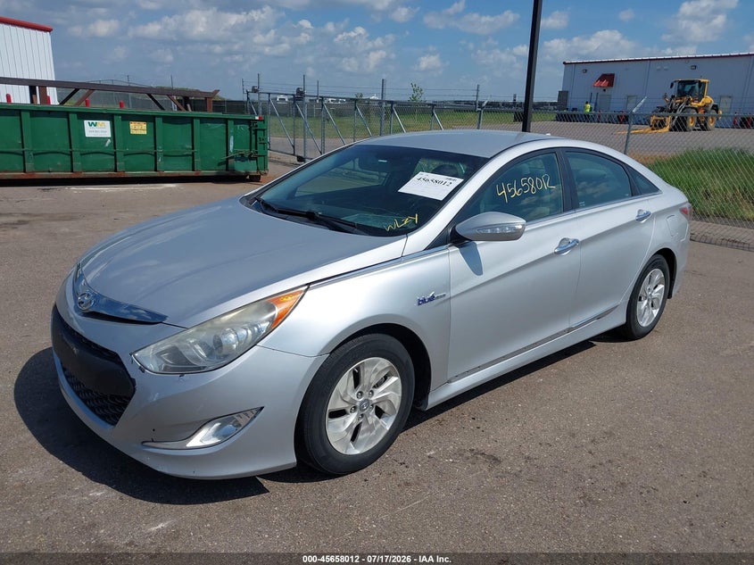 2014 Hyundai Sonata hybrid VIN KMHEC4A40EA114535 IAAI salvage auction — FRONT END, Prior Salvage (Minnesota), sold $175 on 2026-07-29 (photo 2)