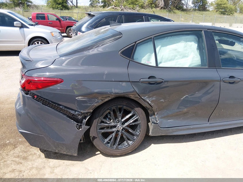 2025 Toyota Camry VIN 4T1DAACK5SU604460 IAAI salvage auction — SIDE, Clear (Montana), sold $6,800 on 2026-07-29 (photo 6)