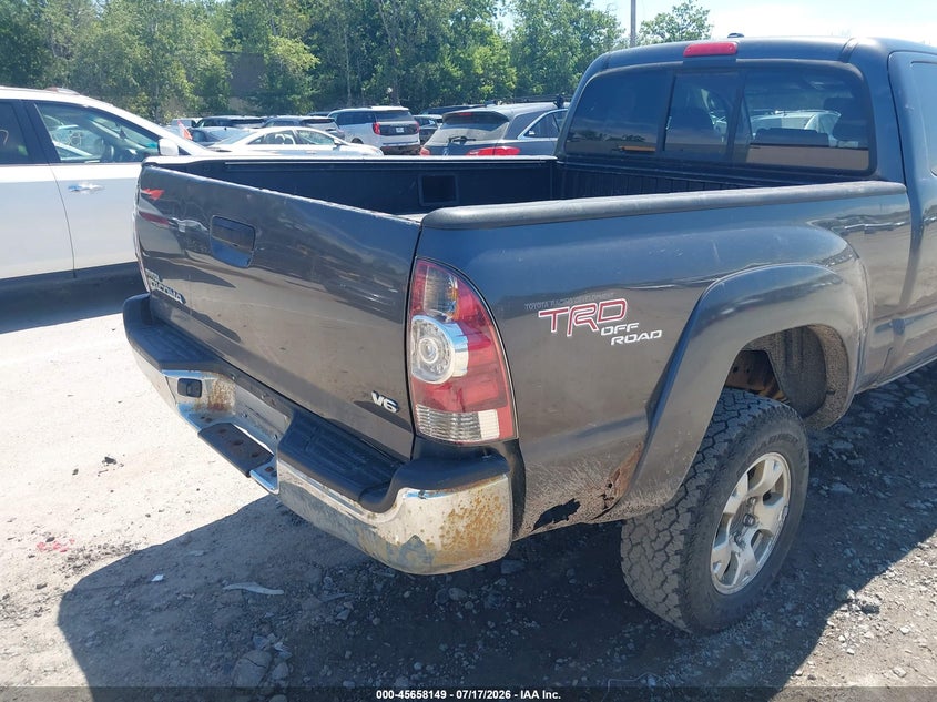 2011 Toyota Tacoma VIN 5TFUU4EN8BX003059 IAAI salvage auction — NORMAL WEAR, Original (New Hampshire), sold $25 on 2026-07-29 (photo 6)