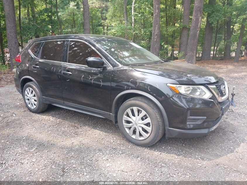 2017 Nissan Rogue VIN JN8AT2MT5HW386696 IAAI salvage auction — LEFT FRONT, Salvage Title, sold $25 on 2026-07-31 (photo 1)