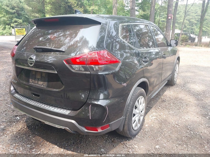 2017 Nissan Rogue VIN JN8AT2MT5HW386696 IAAI salvage auction — LEFT FRONT, Salvage Title, sold $25 on 2026-07-31 (photo 4)