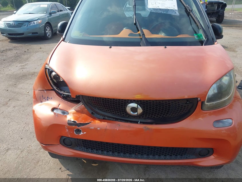 2016 Smart Fortwo VIN WMEFJ5DA1GK051837 IAAI salvage auction — FRONT END, Salvage Title, sold $1,200 on 2026-08-21 (photo 6)