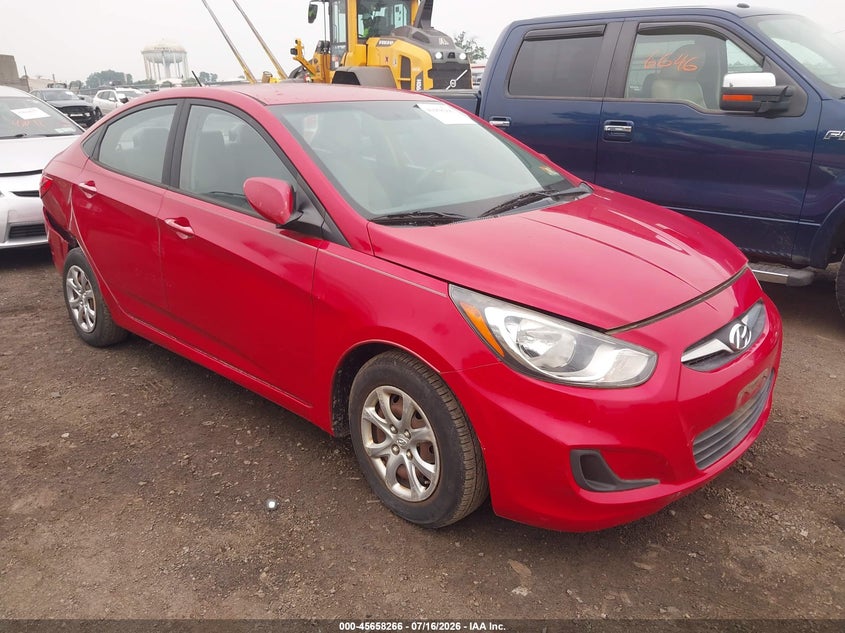 2013 Hyundai Accent VIN KMHCT4AE0DU280227 IAAI salvage auction — NORMAL WEAR, Clear (New Jersey), sold $550 on 2026-07-29 (photo 1)