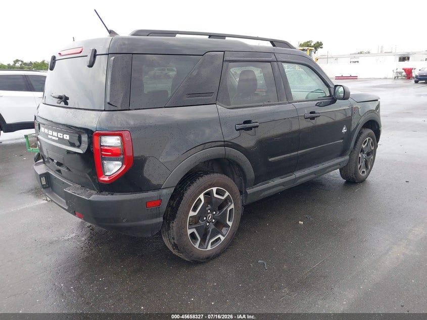 2021 Ford Bronco sport VIN 3FMCR9C61MRB09060 IAAI salvage auction — NORMAL WEAR, Clear (New Hampshire), sold $12,850 on 2026-07-29 (photo 4)