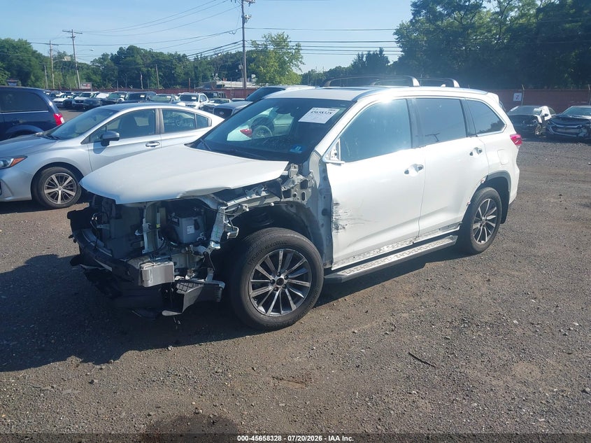 2019 Toyota Highlander VIN 5TDJZRFH2KS625267 IAAI salvage auction — SIDE, Salvage (Idaho), sold $9,500 on 2026-07-31 (photo 2)