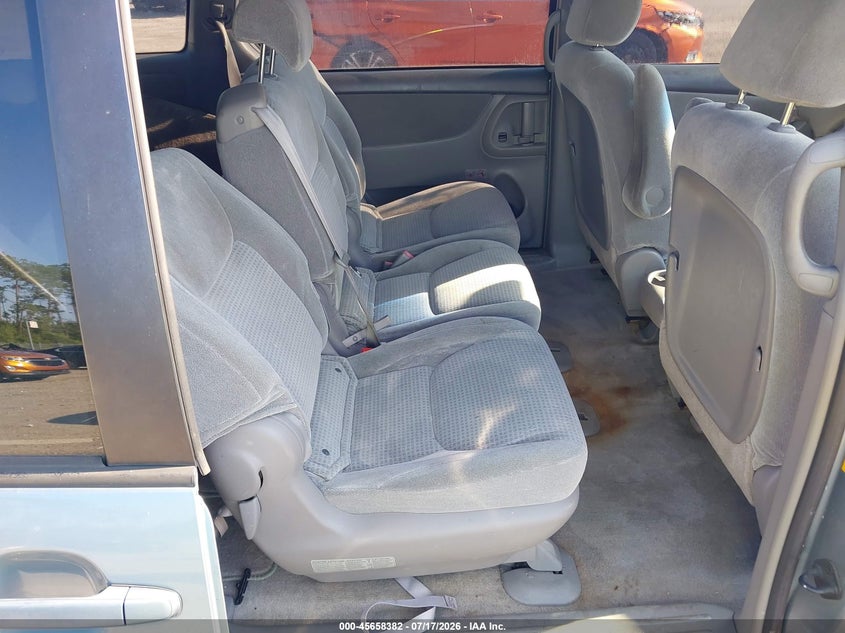 2007 Toyota Sienna VIN 5TDZK23C97S023027 IAAI salvage auction — NORMAL WEAR, Clear (Florida), sold $1,375 on 2026-07-28 (photo 8)