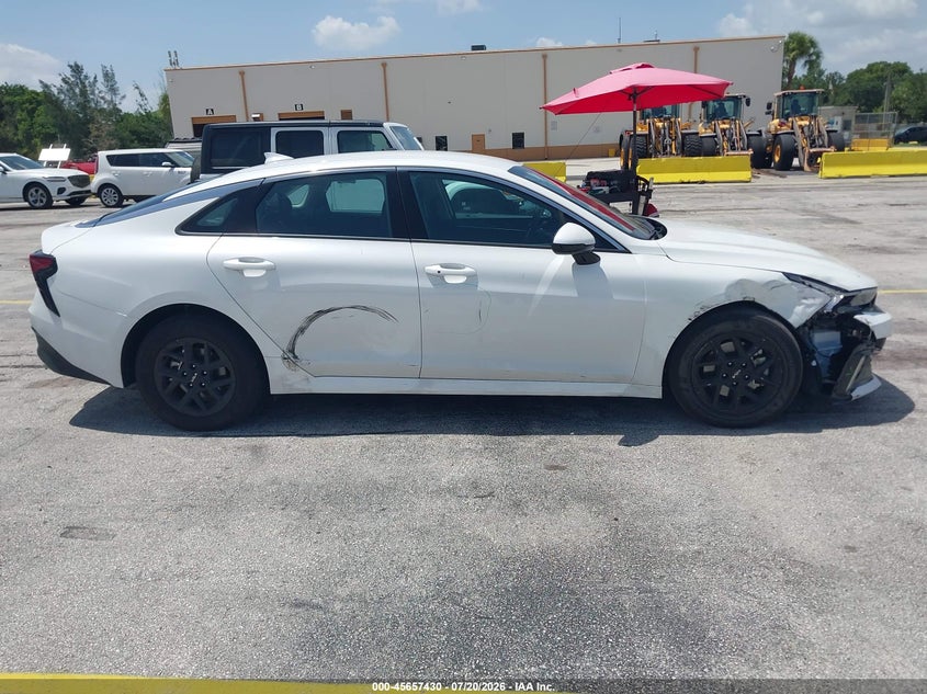 2026 Kia K5 VIN KNAG24J79T5457633 IAAI salvage auction — SIDE, Clear (Florida), sold $11,700 on 2026-07-30 (photo 6)