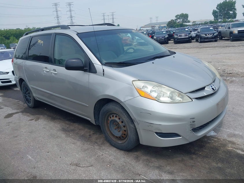 2007 Toyota Sienna VIN 5TDZK23C77S095862 IAAI salvage auction — NORMAL WEAR, Clear (Illinois), sold $25 on 2026-07-29 (photo 1)