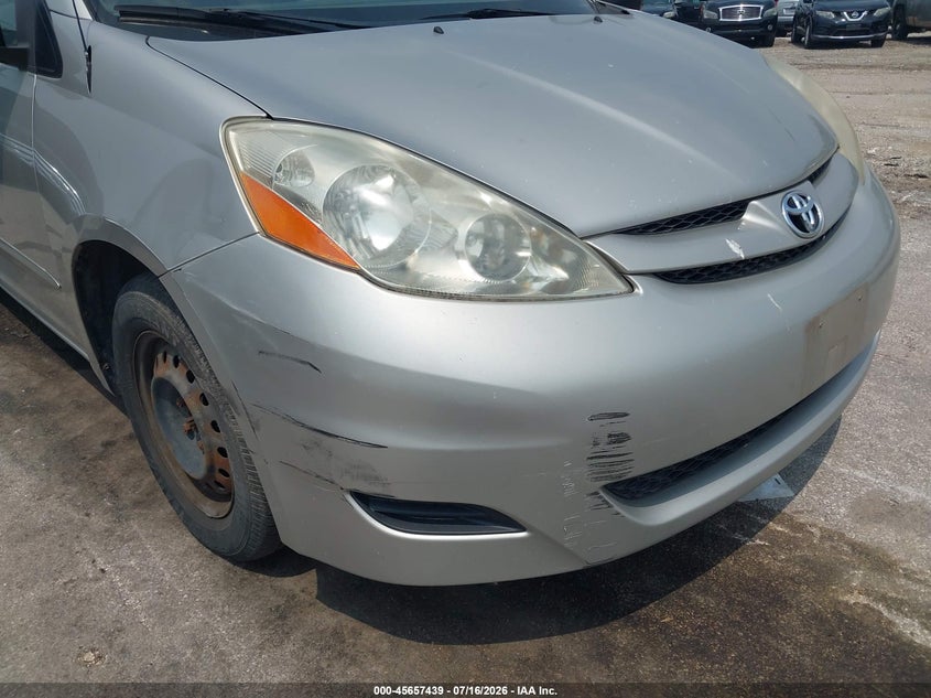 2007 Toyota Sienna VIN 5TDZK23C77S095862 IAAI salvage auction — NORMAL WEAR, Clear (Illinois), sold $25 on 2026-07-29 (photo 6)
