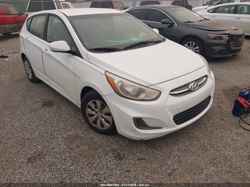 2017 Hyundai Accent VIN KMHCT5AE5HU335220 IAAI salvage auction — NORMAL WEAR, Clear (Delaware), sold $225 on 2026-07-30 (photo 6)