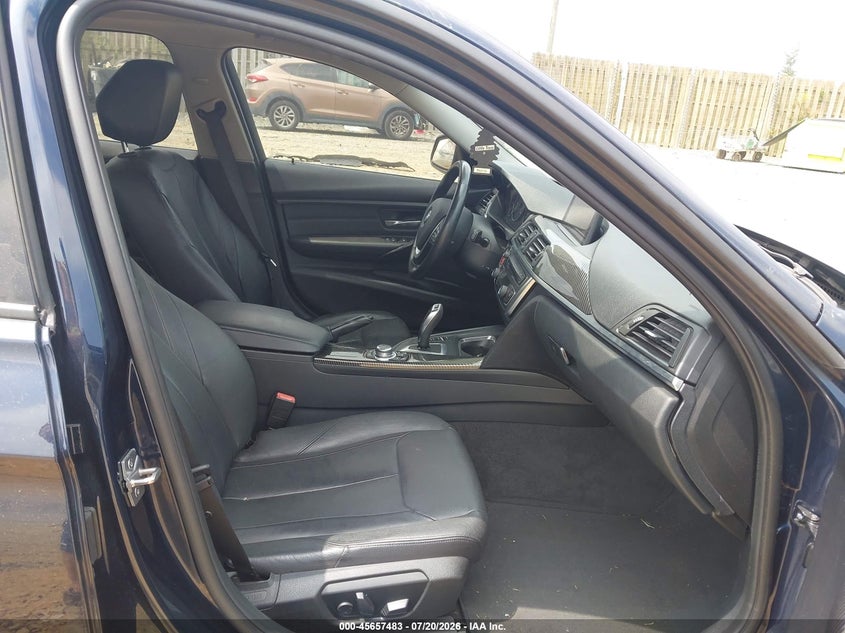 2013 BMW 3er VIN WBA3B9C51DF587540 IAAI salvage auction — NORMAL WEAR, Clear (Virginia), sold $625 on 2026-07-27 (photo 5)