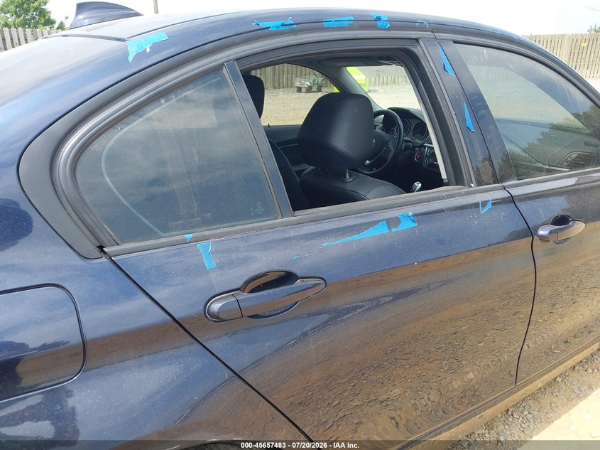 2013 BMW 3er VIN WBA3B9C51DF587540 IAAI salvage auction — NORMAL WEAR, Clear (Virginia), sold $625 on 2026-07-27 (photo 6)