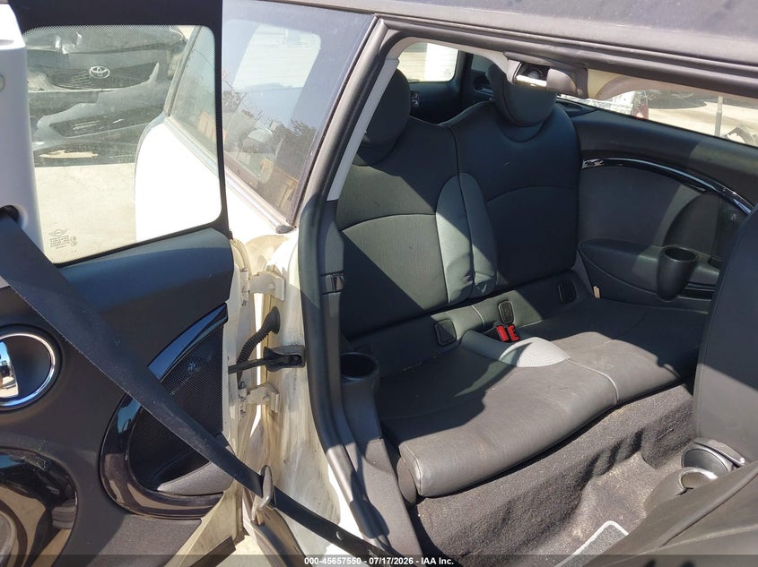 2010 Mini Cooper clubman VIN WMWML3C50ATX37889 IAAI salvage auction — WATER/FLOOD, Salvage (California), sold $600 on 2026-08-12 (photo 8)