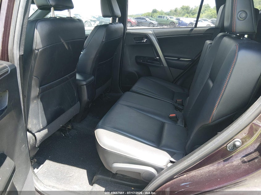 2018 Toyota Rav 4 VIN 2T3JFREV1JW828213 IAAI salvage auction — UNKNOWN, Salvage Title, sold $9,400 on 2026-07-30 (photo 8)