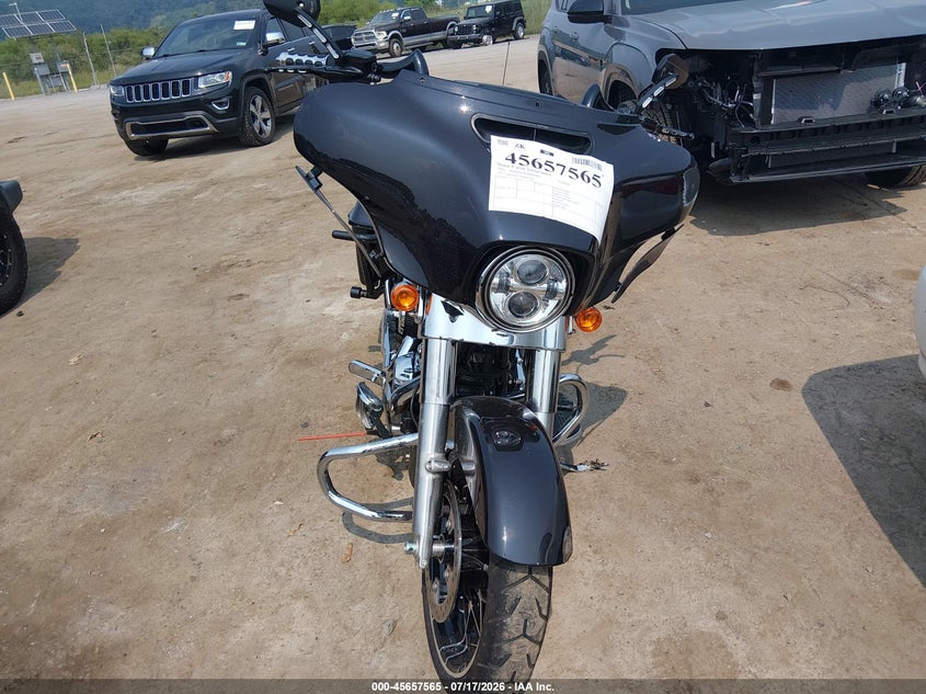 2021 Harley-davidson Street glide VIN 1HD1KRP16MB621463 IAAI salvage auction — RIGHT SIDE, Salvage (West Virginia), sold $10,900 on 2026-08-27 (photo 5)