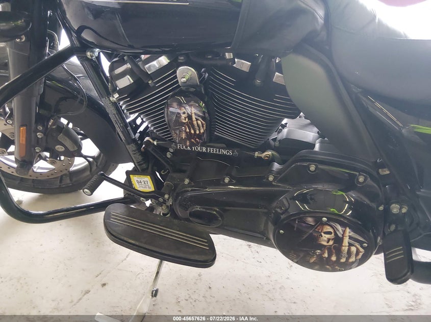 2020 Harley-davidson Street glide VIN 1HD1KRP12LB634029 IAAI salvage auction — FRONT END, Mv-907A (New York), sold $8,100 on 2026-08-18 (photo 9)