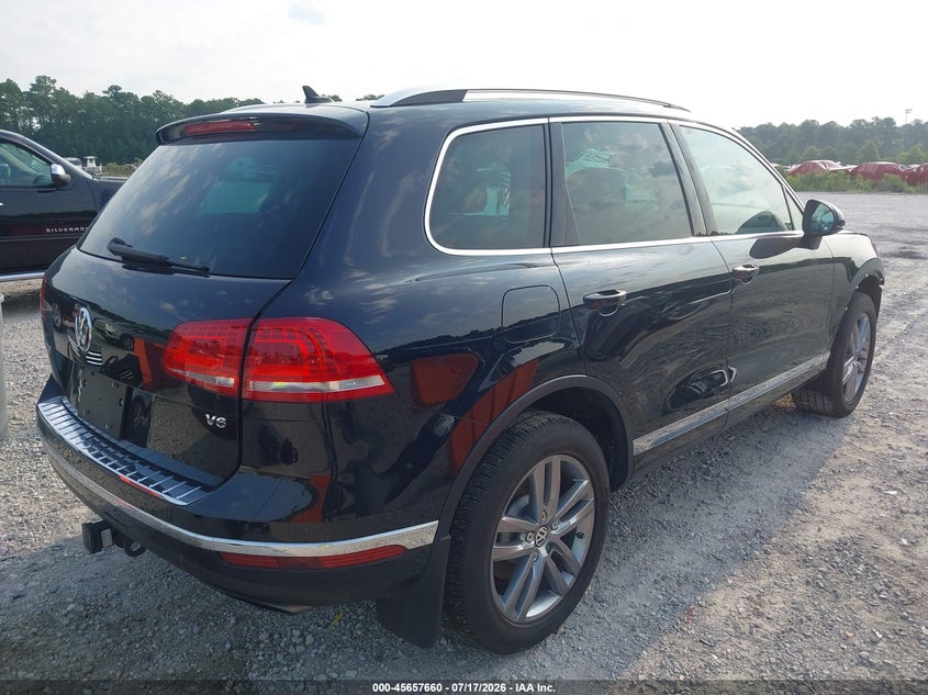 2016 Volkswagen Touareg VIN WVGEF9BP9GD004985 IAAI salvage auction — FRONT END, Salvage Title, sold $3,650 on 2026-08-11 (photo 4)