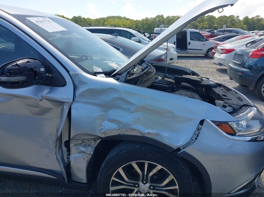 2017 Mitsubishi Outlander VIN JA4AD3A39HZ000261 IAAI salvage auction — RIGHT SIDE, Salvage Title, sold $1,350 on 2026-08-25 (photo 6)