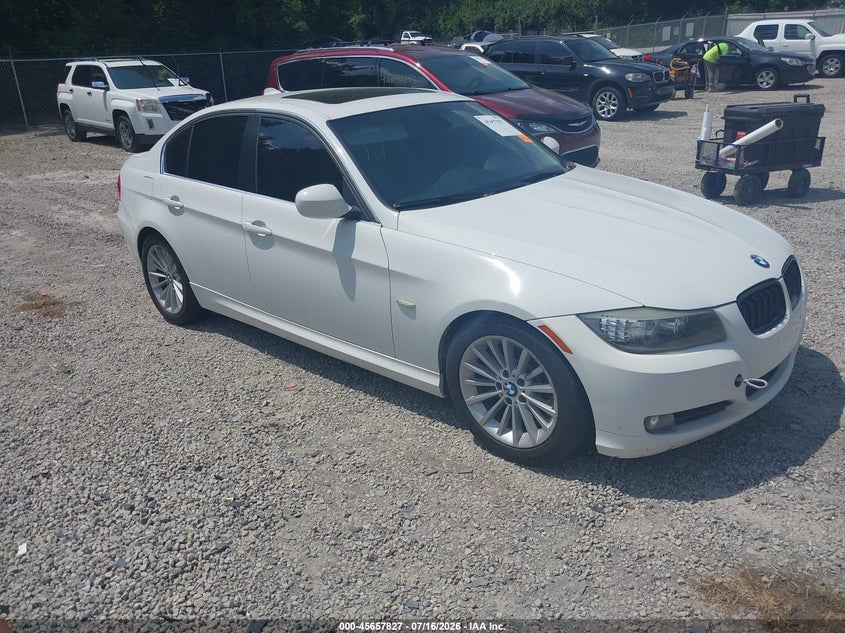 2011 BMW 3 series VIN WBAPN7C55BA781348 IAAI salvage auction — WATER/FLOOD, Salvage (Ohio), sold $575 on 2026-08-04 (photo 1)