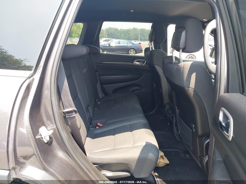2019 Jeep Grand cherokee VIN 1C4RJFAG0KC527315 IAAI salvage auction — WATER/FLOOD, Salvage Title, sold $4,150 on 2026-07-31 (photo 8)