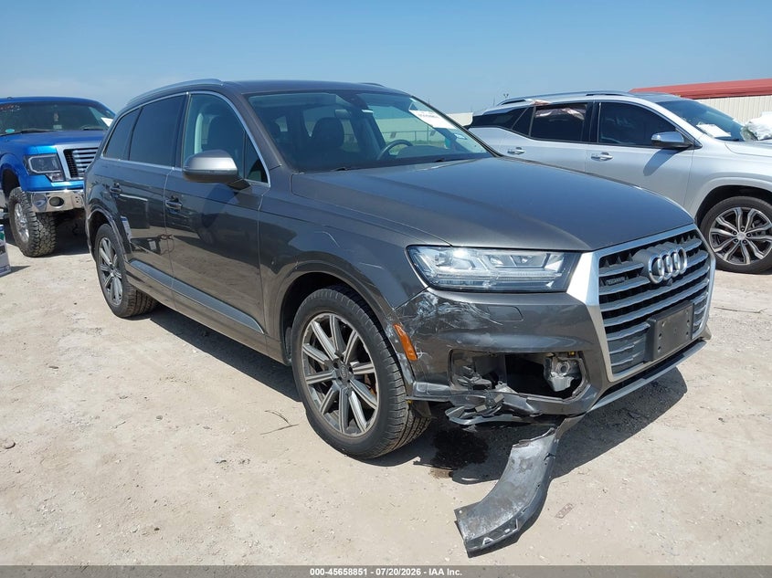 2018 Audi Q7 VIN WA1LAAF77JD034865 — IAAI salvage auction photo