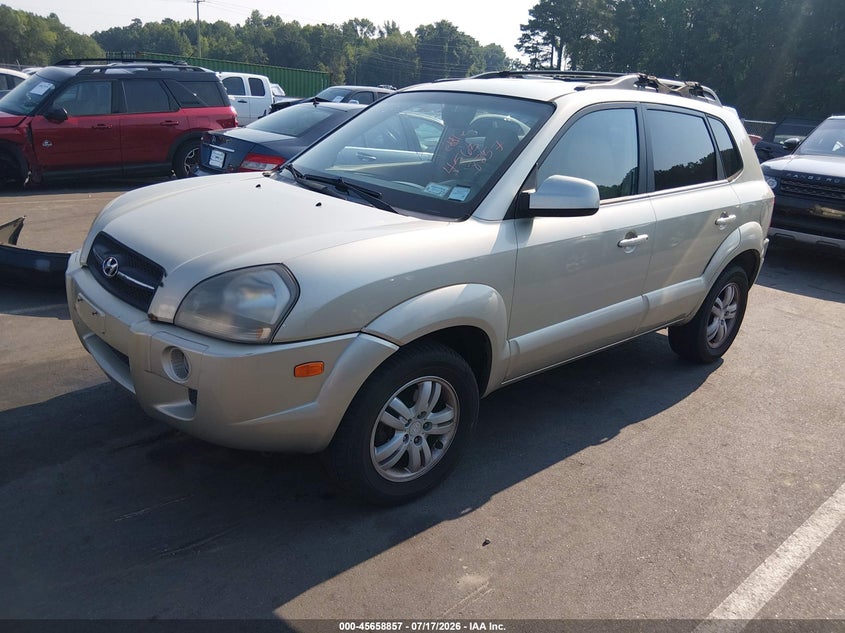 2007 Hyundai Tucson VIN KM8JN72D57U589768 IAAI salvage auction — NORMAL WEAR, Clear (North Carolina), sold $525 on 2026-07-22 (photo 2)