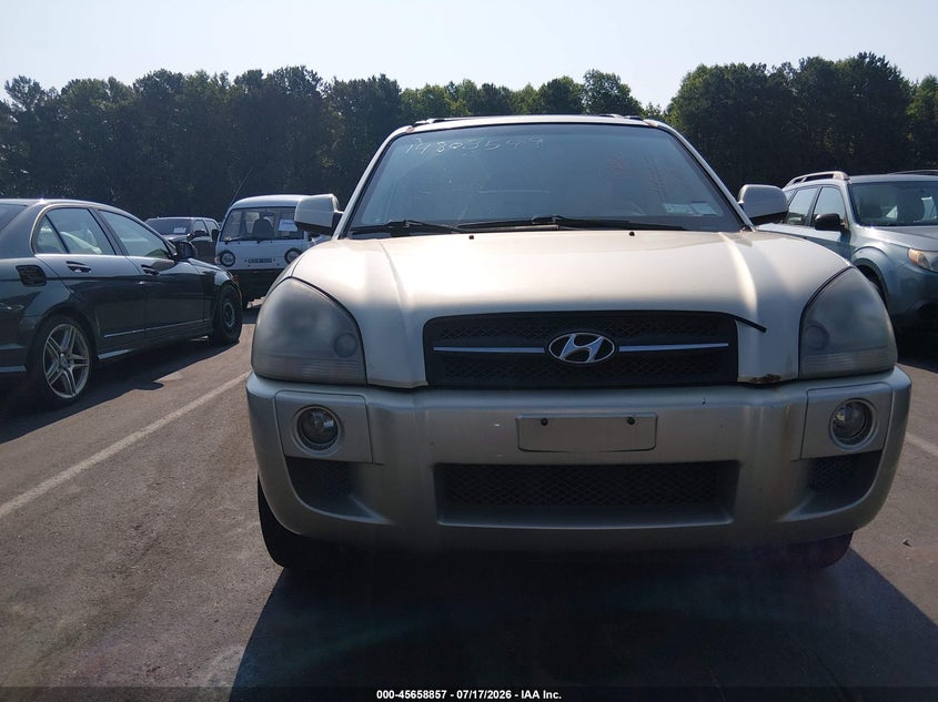 2007 Hyundai Tucson VIN KM8JN72D57U589768 IAAI salvage auction — NORMAL WEAR, Clear (North Carolina), sold $525 on 2026-07-22 (photo 6)