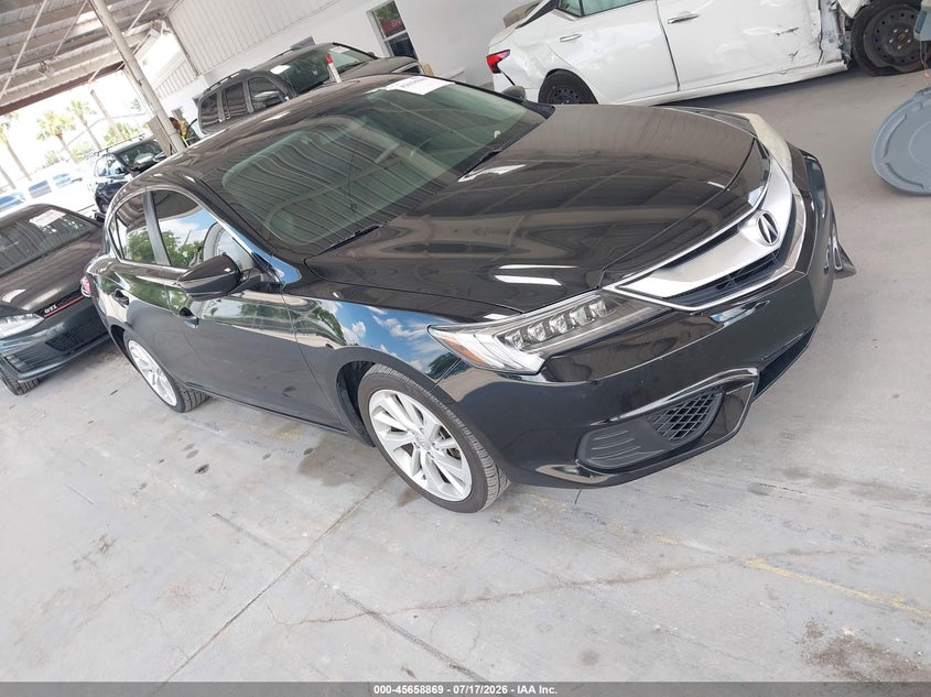 2018 Acura Ilx VIN 19UDE2F33JA003035 IAAI salvage auction — NORMAL WEAR, Salvage Title, sold $2,700 on 2026-07-22 (photo 1)