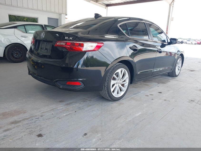 2018 Acura Ilx VIN 19UDE2F33JA003035 IAAI salvage auction — NORMAL WEAR, Salvage Title, sold $2,700 on 2026-07-22 (photo 4)