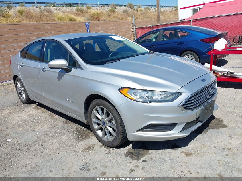 2017 Ford Fusion VIN 3FA6P0UU2HR330789 — IAAI salvage auction photo