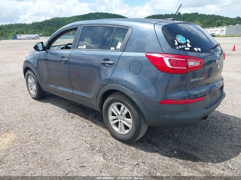 2011 Kia Sportage VIN KNDPB3A29B7088759 IAAI salvage auction — NORMAL WEAR, Clear (Alabama), sold $100 on 2026-07-29 (photo 3)