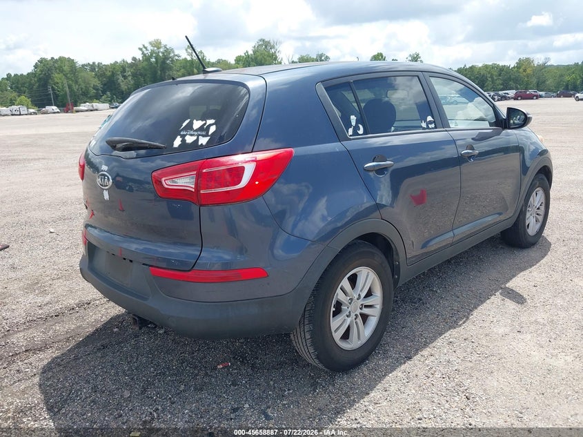 2011 Kia Sportage VIN KNDPB3A29B7088759 IAAI salvage auction — NORMAL WEAR, Clear (Alabama), sold $100 on 2026-07-29 (photo 4)