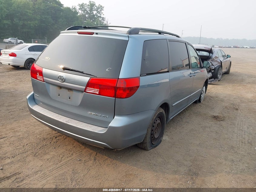 2004 Toyota Sienna VIN 5TDZA22C24S215406 IAAI salvage auction — NORMAL WEAR, Clear (Virginia), sold $500 on 2026-07-29 (photo 4)