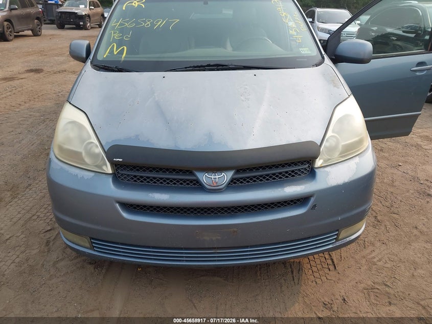 2004 Toyota Sienna VIN 5TDZA22C24S215406 IAAI salvage auction — NORMAL WEAR, Clear (Virginia), sold $500 on 2026-07-29 (photo 6)