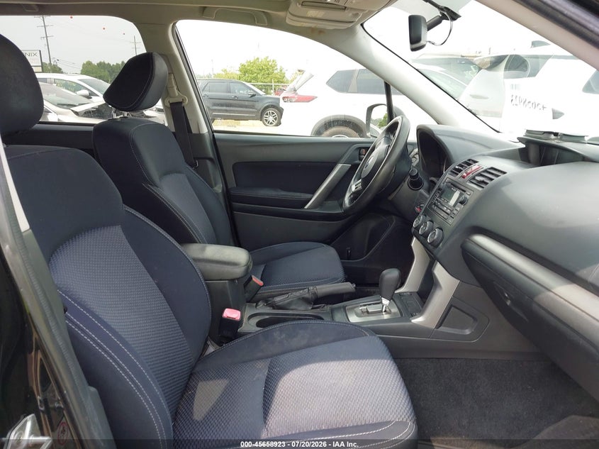 2015 Subaru Forester VIN JF2SJADC2FH824917 IAAI salvage auction — NORMAL WEAR, Clear (Michigan), sold $800 on 2026-07-23 (photo 5)