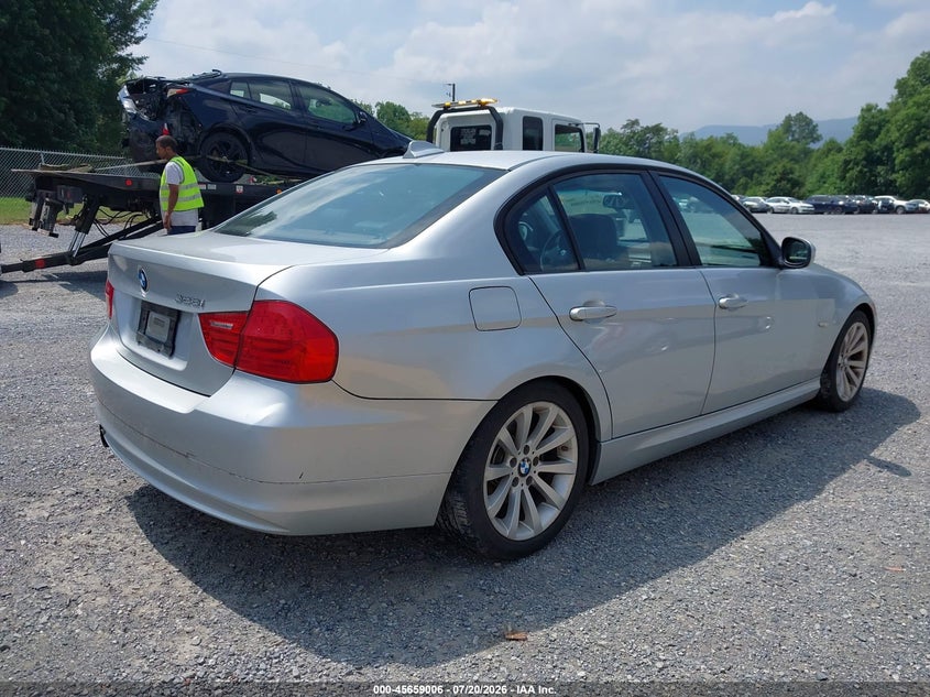 2011 BMW 3 series VIN WBAPH7C54BE460790 IAAI salvage auction — FRONT & REAR, Clear (Virginia), sold $550 on 2026-07-28 (photo 6)