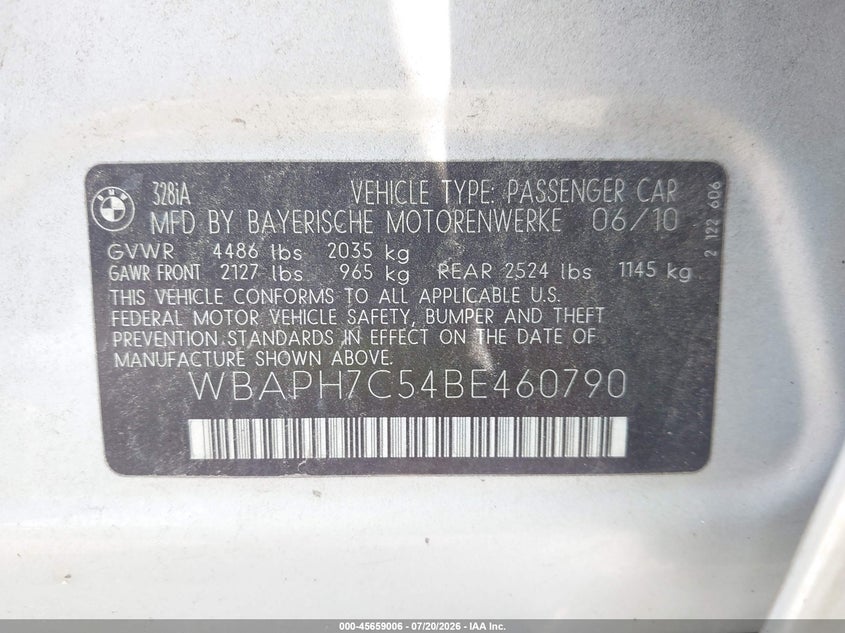 2011 BMW 3 series VIN WBAPH7C54BE460790 IAAI salvage auction — FRONT & REAR, Clear (Virginia), sold $550 on 2026-07-28 (photo 9)