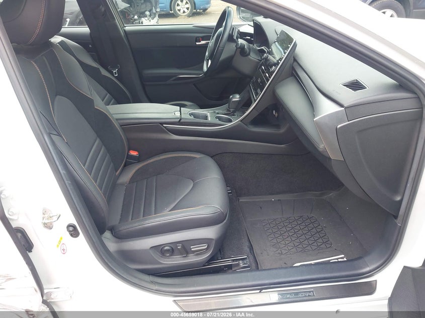2019 Toyota Avalon VIN 4T1BZ1FB3KU035121 IAAI salvage auction — RIGHT SIDE, Salvage - Greater Than 75% (Maryland), sold $13,300 on 2026-07-31 (photo 5)