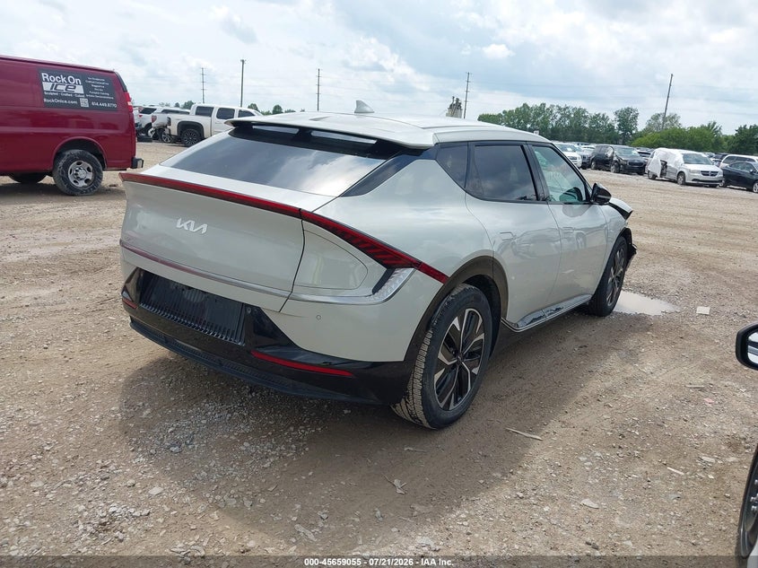 2022 Kia Ev6 VIN KNDC3DLC2N5060454 IAAI salvage auction — FRONT END, Salvage Title, sold $9,200 on 2026-08-02 (photo 4)
