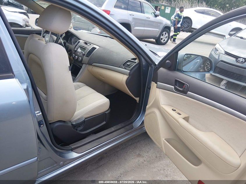 2010 Hyundai Sonata VIN 5NPET4AC2AH617093 IAAI salvage auction — REAR END, Salvage - Greater Than 75% (Maryland), sold $725 on 2026-08-01 (photo 5)