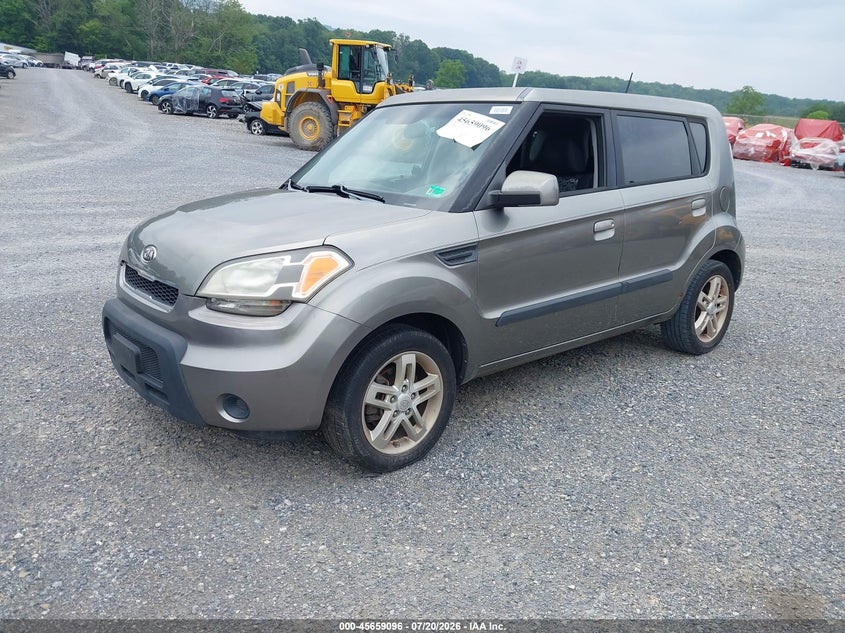 2010 Kia Soul VIN KNDJT2A25A7046603 IAAI salvage auction — MECHANICAL, Clear (Virginia), sold $225 on 2026-07-26 (photo 2)