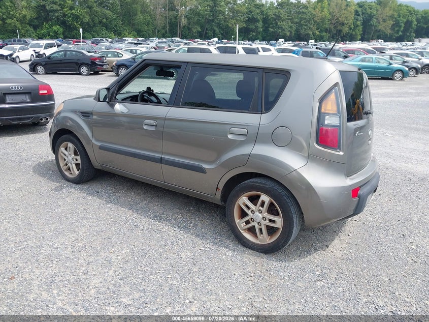 2010 Kia Soul VIN KNDJT2A25A7046603 IAAI salvage auction — MECHANICAL, Clear (Virginia), sold $225 on 2026-07-26 (photo 3)