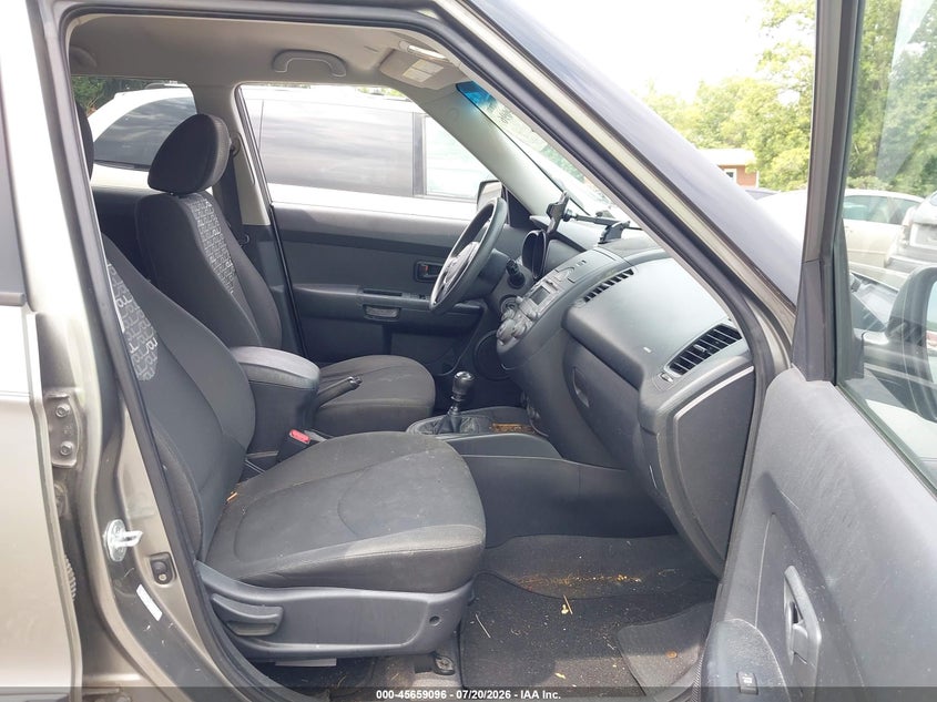 2010 Kia Soul VIN KNDJT2A25A7046603 IAAI salvage auction — MECHANICAL, Clear (Virginia), sold $225 on 2026-07-26 (photo 5)