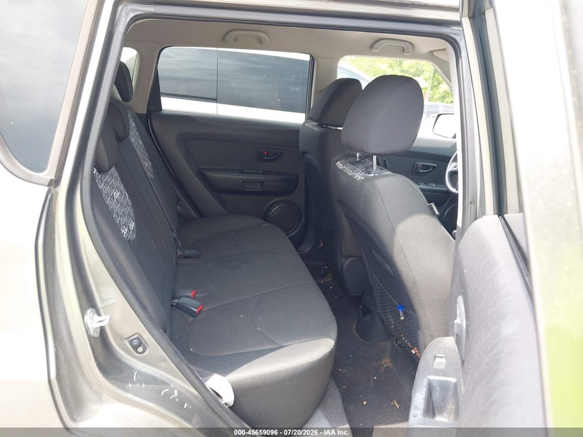2010 Kia Soul VIN KNDJT2A25A7046603 IAAI salvage auction — MECHANICAL, Clear (Virginia), sold $225 on 2026-07-26 (photo 8)