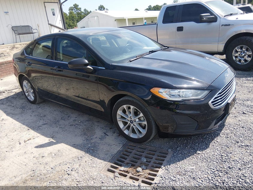 2020 Ford Fusion VIN 3FA6P0LU0LR263846 — IAAI salvage auction photo